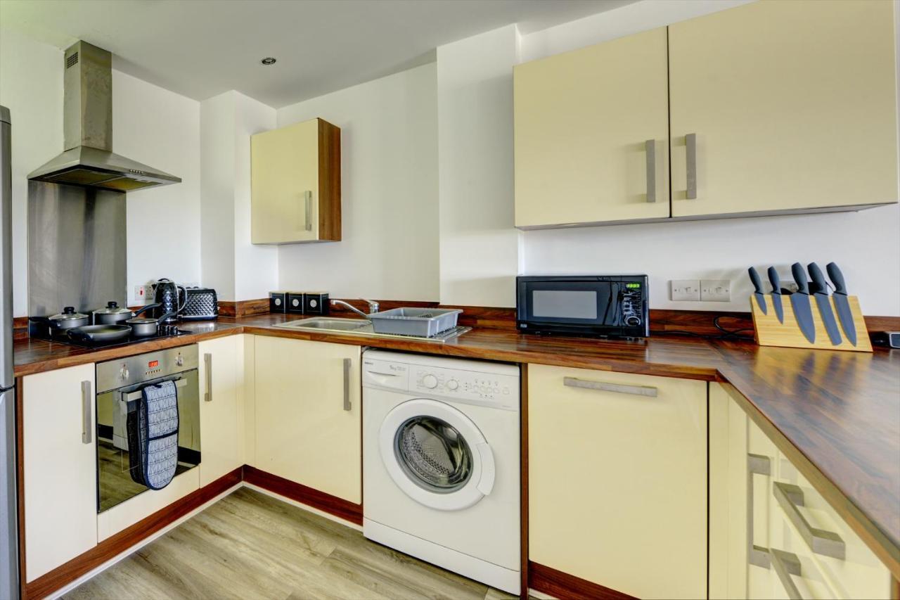 Spacious - Penthouse 2 Bed Apartment With Secure Allocated Parking Шефилд Екстериор снимка