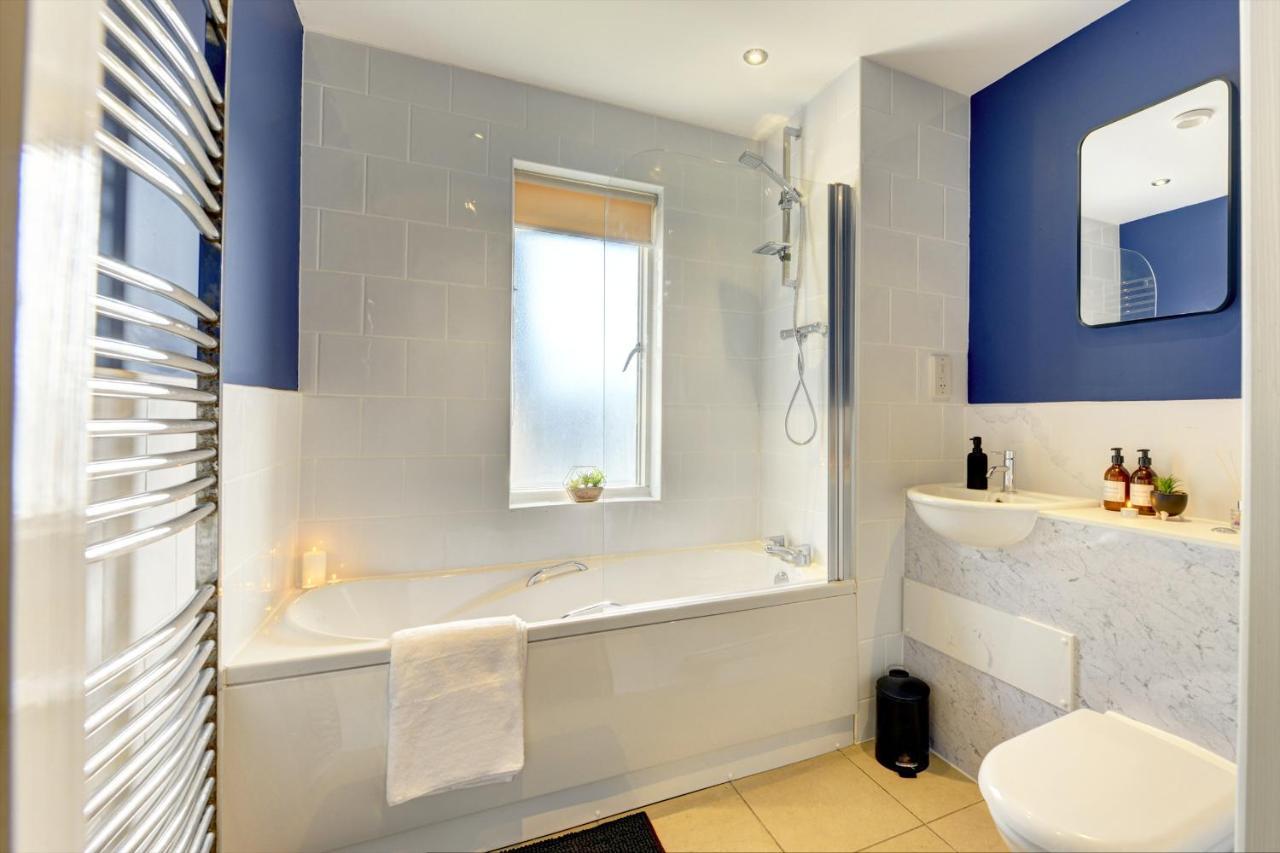 Spacious - Penthouse 2 Bed Apartment With Secure Allocated Parking Шефилд Екстериор снимка