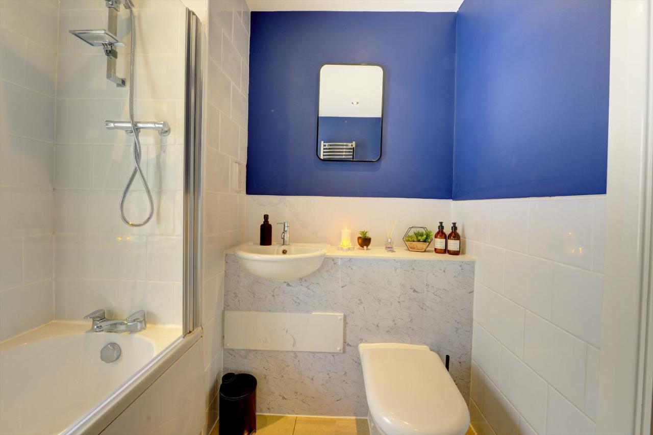 Spacious - Penthouse 2 Bed Apartment With Secure Allocated Parking Шефилд Екстериор снимка