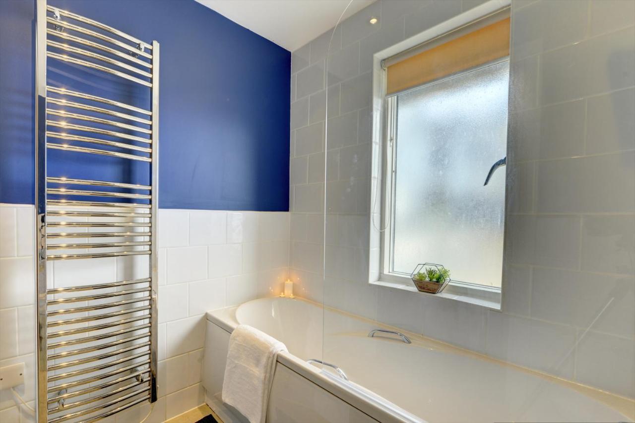 Spacious - Penthouse 2 Bed Apartment With Secure Allocated Parking Шефилд Екстериор снимка